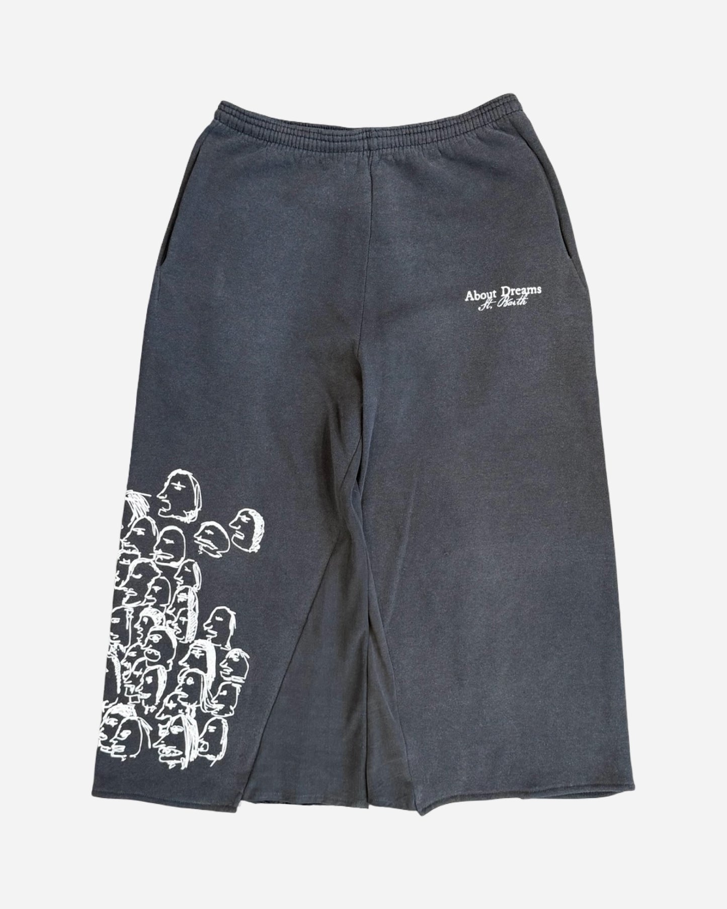 'Faces' Long Shorts