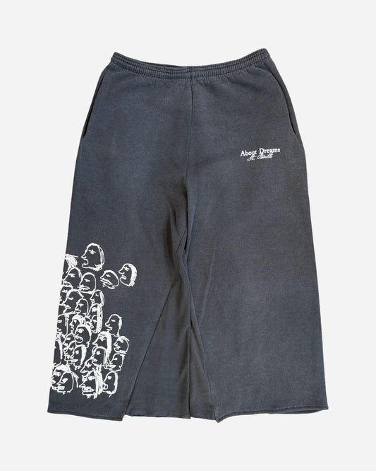 'Faces' Long Shorts